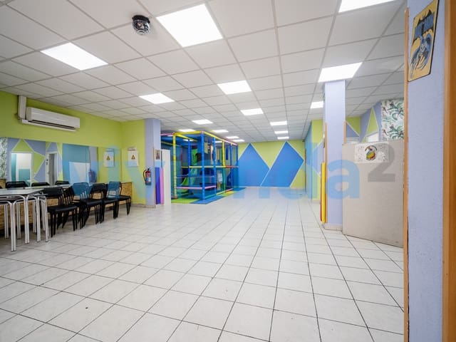 Empresa para venda em Opañel, Madrid cidade - 289 000 € (Ref: 9096014)