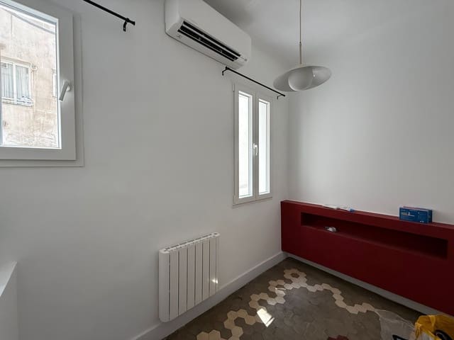 2 soveværelse Lejlighed til leje i Argüelles, Madrid by - € 1.300 (Ref: 9112193)