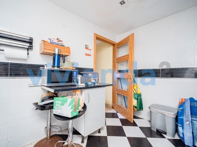 2 soveværelse Byhus til salg i Entrevías, Madrid by - € 226.000 (Ref: 9117008)