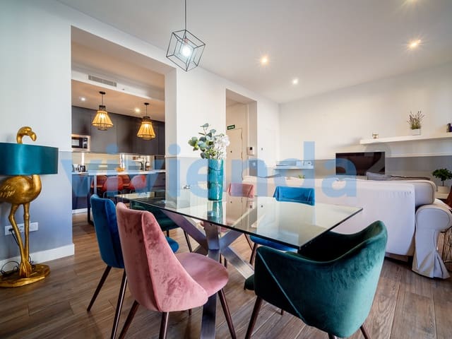 2 soveværelse Lejlighed til leje i Cortes, Madrid by - € 2.700 (Ref: 9134093)