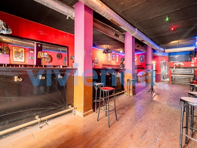 Bedrift til salgs i Palacio, Madrid by - € 414 000 (Ref: 9141465)