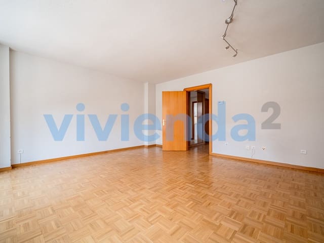 3 makuuhuone Asunto myytävänä paikassa Rosas, Madrid kaupunki mukana 
autotalli - 561 000 € (Ref: 9163584)