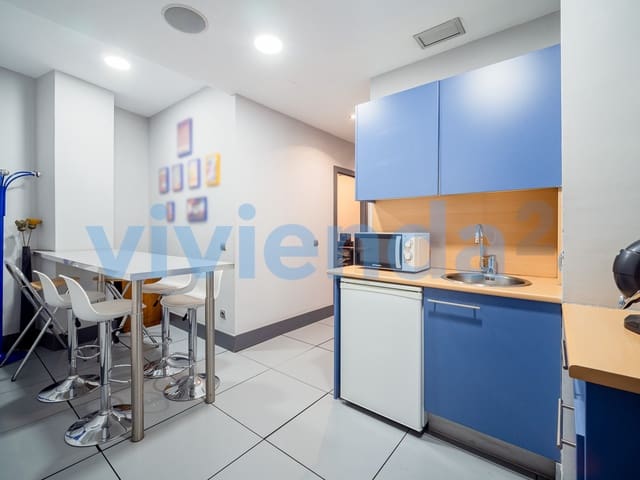 Bedrift til salgs i Rios Rosas, Madrid by - € 749 000 (Ref: 9226386)