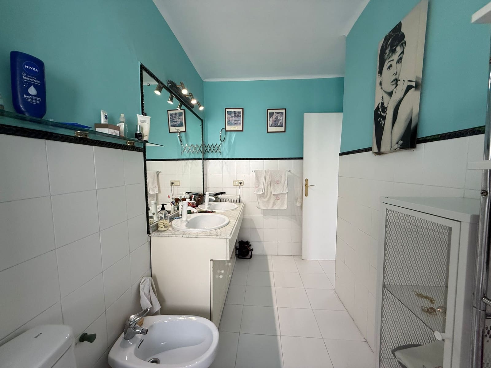 2 slaapkamer Flat te huur in Madrid stad met garage - € 1.800 (Ref: 9228432)