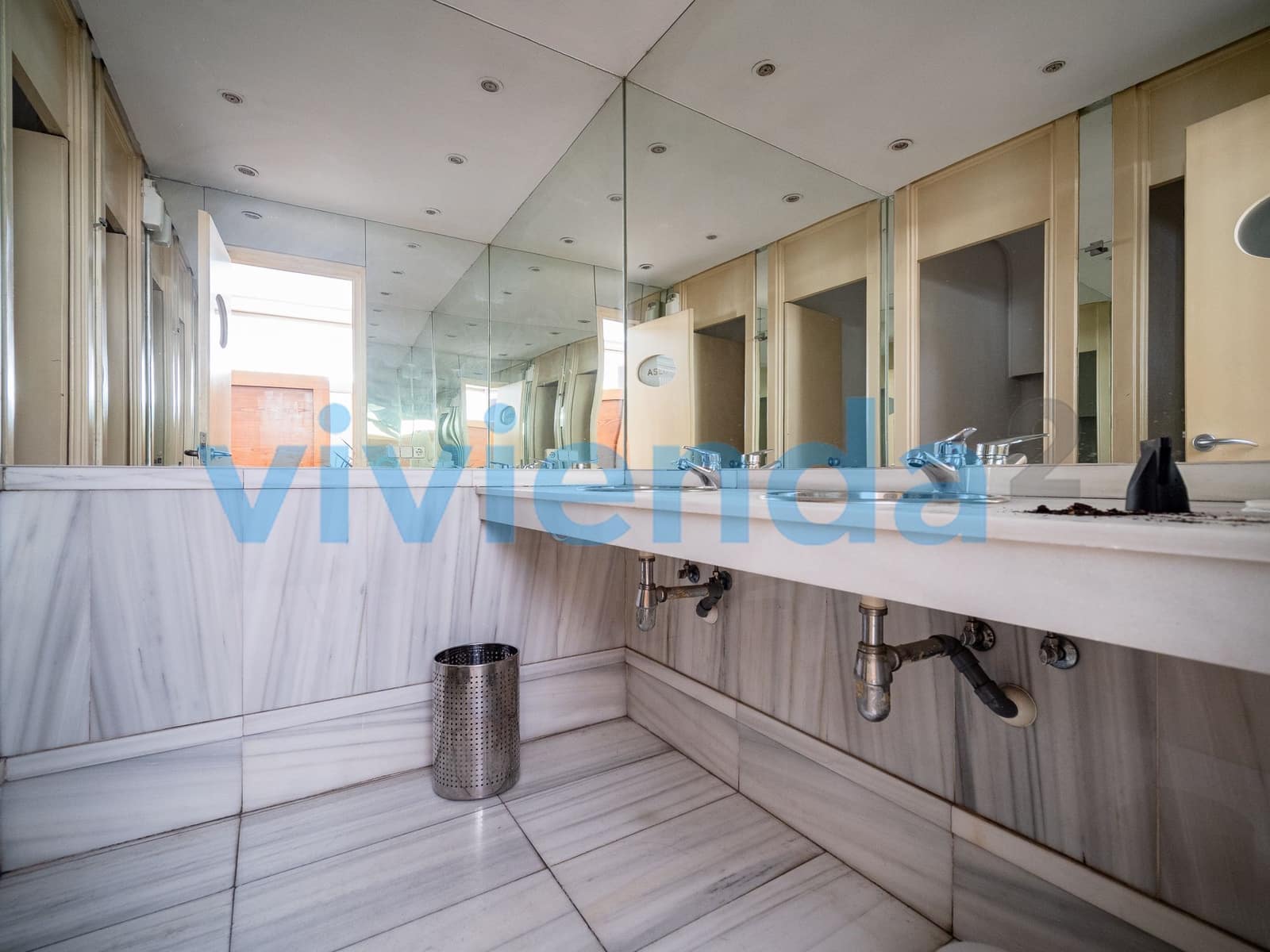 Bedrift til salgs i Madrid by - € 1 898 000 (Ref: 9291231)