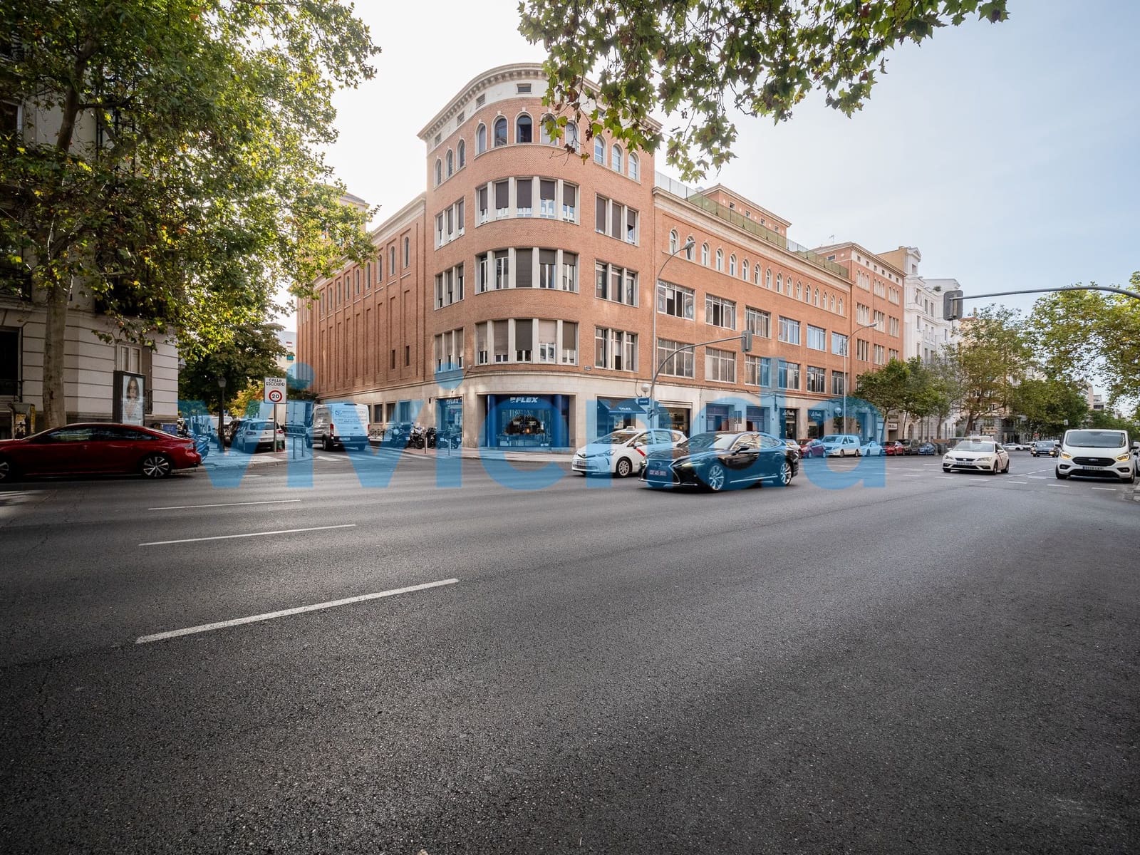 Bedrift til salgs i Madrid by - € 1 898 000 (Ref: 9291231)