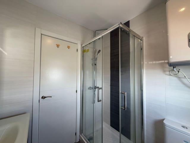 Studio for rent in Guindalera, Madrid city - € 1,100 (Ref: 9303265)