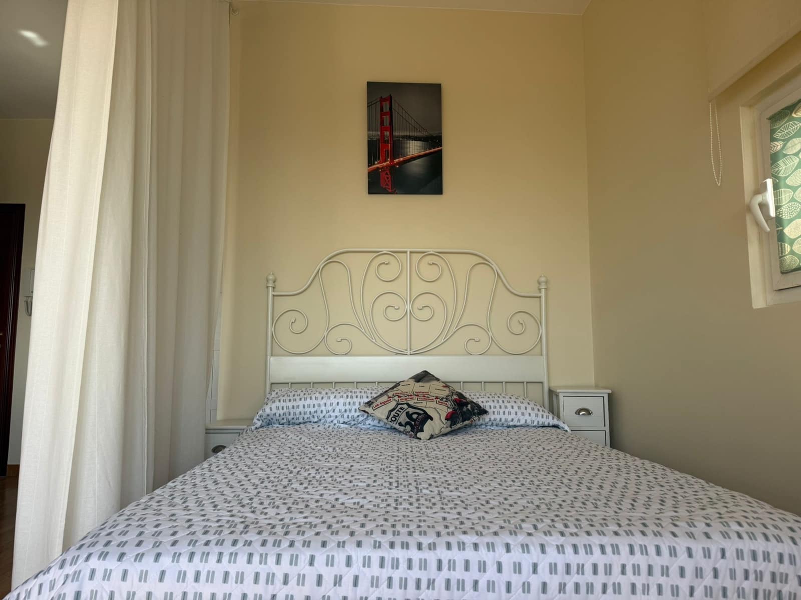 Studio for rent in Madrid city - € 1,100 (Ref: 9303265)