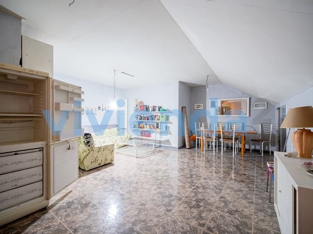 5 bedroom Flat for sale in Arcos, Madrid city with pool garage - € 596,000 (Ref: 9322552)