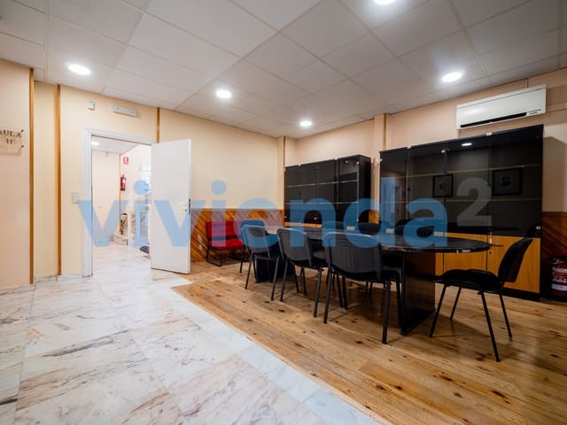 7 sovrum Kontor att hyra i Ciudad Universitaria, Madrid stad - 2 500 € (Ref: 9334556)