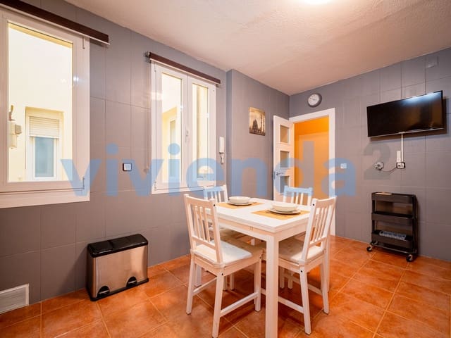 2 bedroom Flat for sale in Puerta del Ángel, Madrid city - € 398,000 (Ref: 9337733)