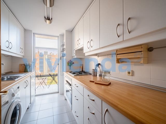 3 bedroom Flat for sale in Rosas, Madrid city with garage - € 554,900 (Ref: 9337734)