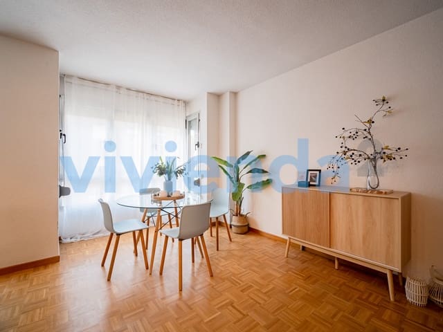 3 bedroom Flat for sale in Rosas, Madrid city with garage - € 554,900 (Ref: 9337734)