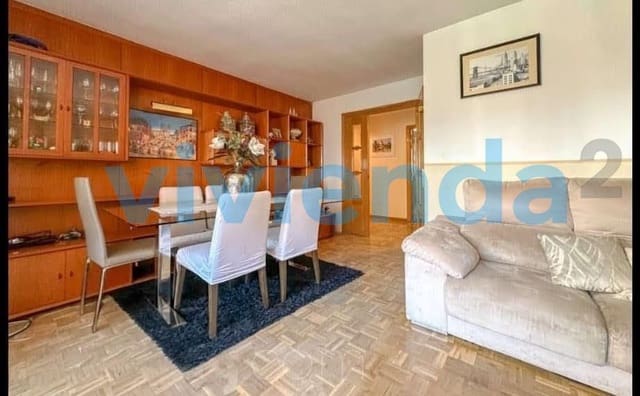 3 bedroom Flat for sale in La Paz, Madrid city with garage - € 615,000 (Ref: 9340966)