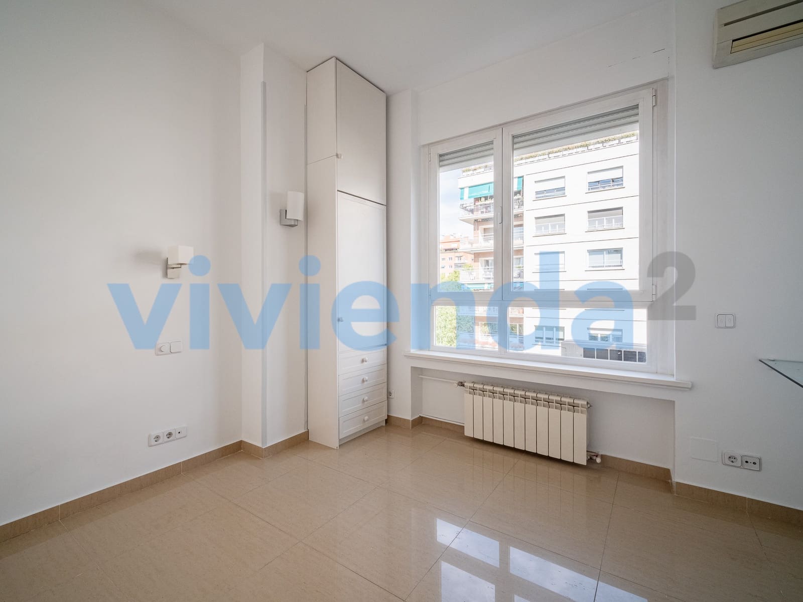 2 bedroom Flat for rent in Madrid city - € 2,000 (Ref: 9349261)