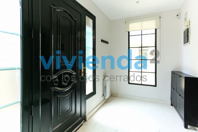 4 soveværelse Byhus til leje i Castilla, Madrid by med swimmingpool garage - € 4.500 (Ref: 9382483)