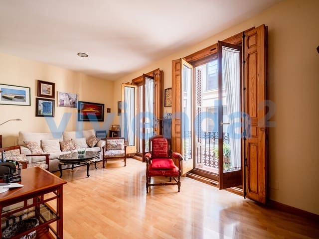 1 slaapkamer Flat te koop in Cortes, Madrid stad - € 738.000 (Ref: 9390403)