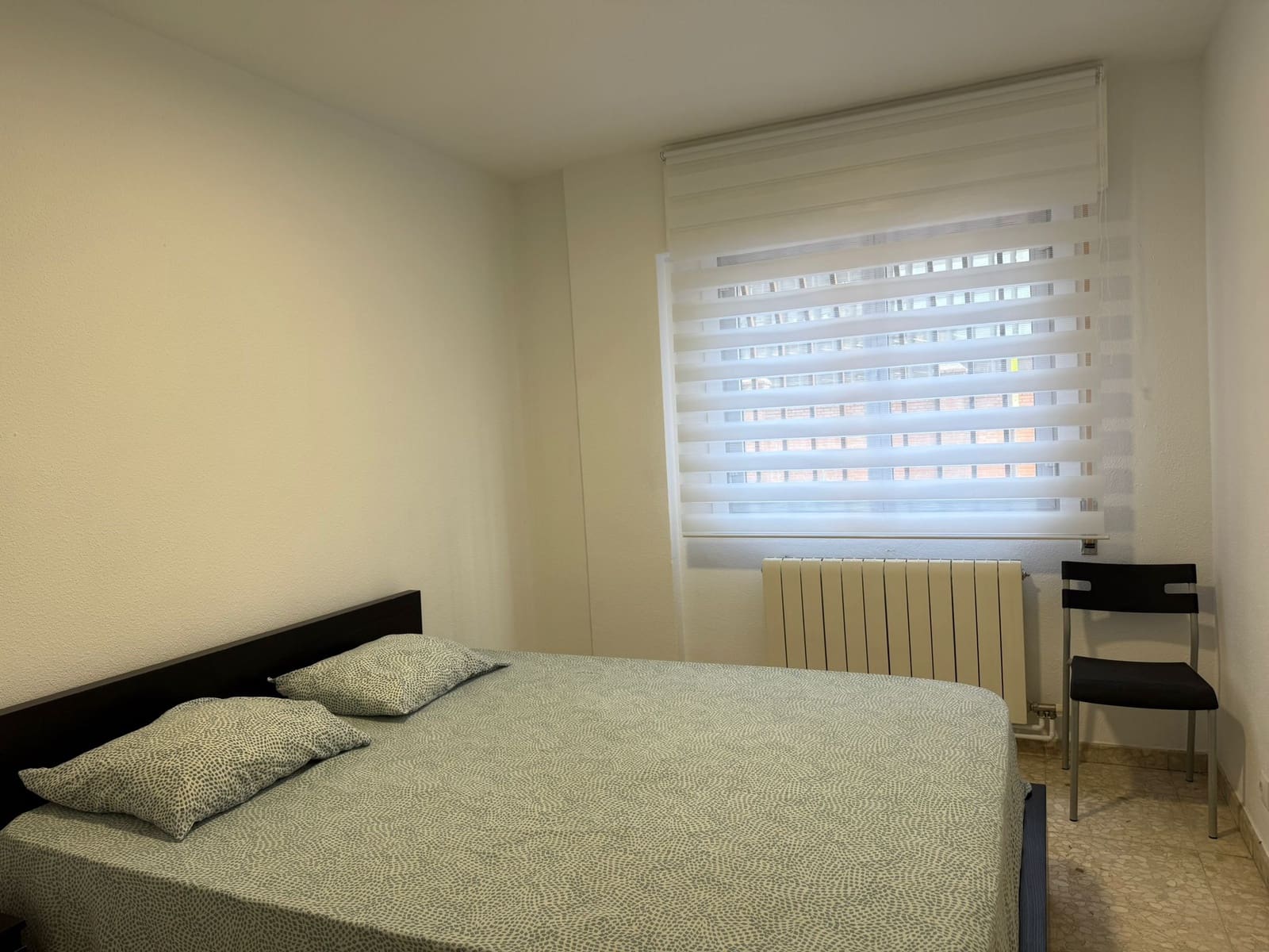 2 soveværelse Lejlighed til leje i Madrid by - € 1.450 (Ref: 9395829)