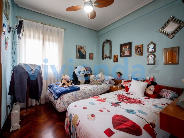 3 bedroom Flat for sale in San Pascual, Madrid city with pool garage - € 517,000 (Ref: 9400673)