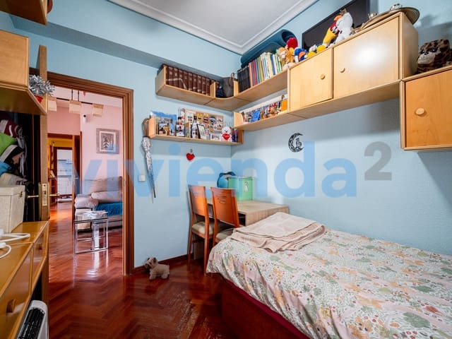 3 bedroom Flat for sale in San Pascual, Madrid city with pool garage - € 517,000 (Ref: 9400673)