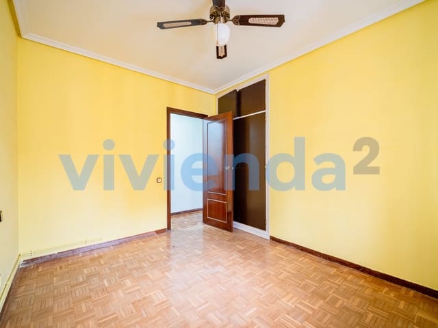 3 quarto Apartamento para venda em San Isidro, Madrid cidade - 298 900 € (Ref: 9400674)