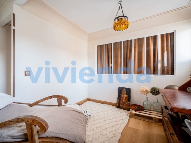 2 soveværelse Lejlighed til leje i Palacio, Madrid by - € 1.450 (Ref: 9400677)