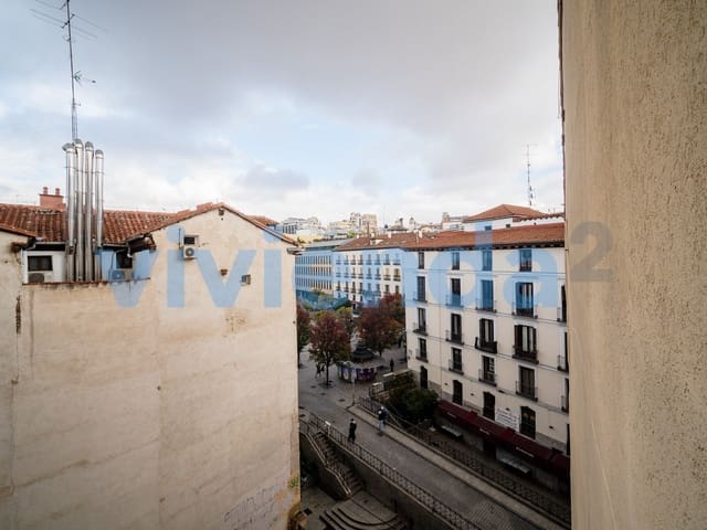 2 soveværelse Lejlighed til leje i Palacio, Madrid by - € 1.450 (Ref: 9400677)