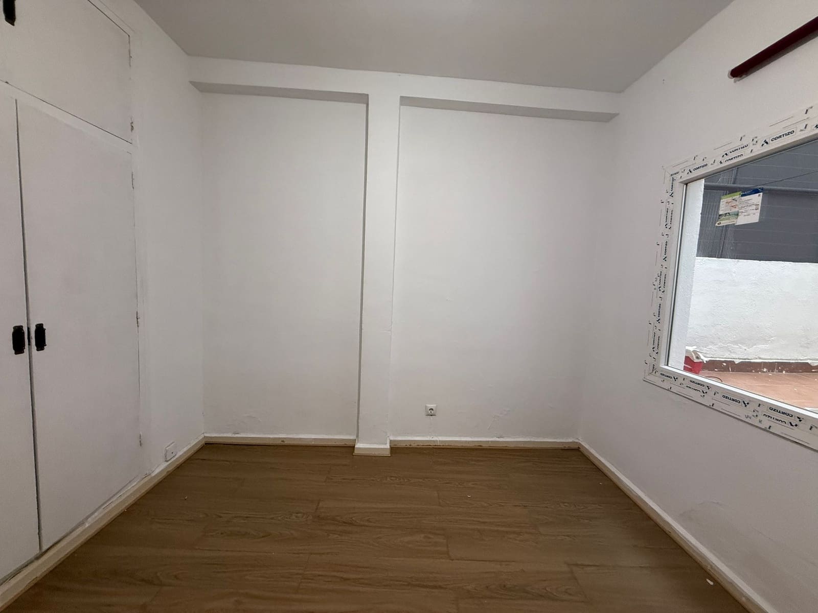 1 quarto Apartamento para arrendar em Madrid cidade - 1 150 € (Ref: 9406353)