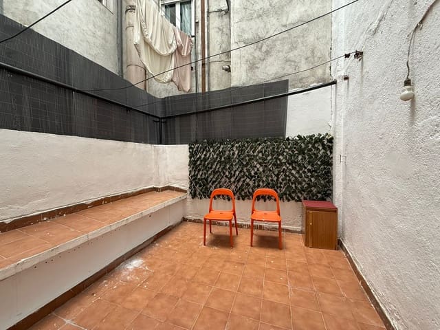 1 quarto Apartamento para arrendar em Cortes, Madrid cidade - 1 150 € (Ref: 9406353)