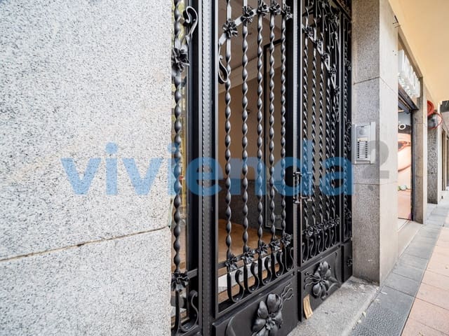 Garage for sale in Recoletos, Madrid city - € 59,000 (Ref: 9413797)