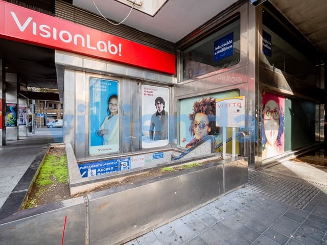 Garage for sale in Cuatro Caminos, Madrid city - € 49,200 (Ref: 9413798)