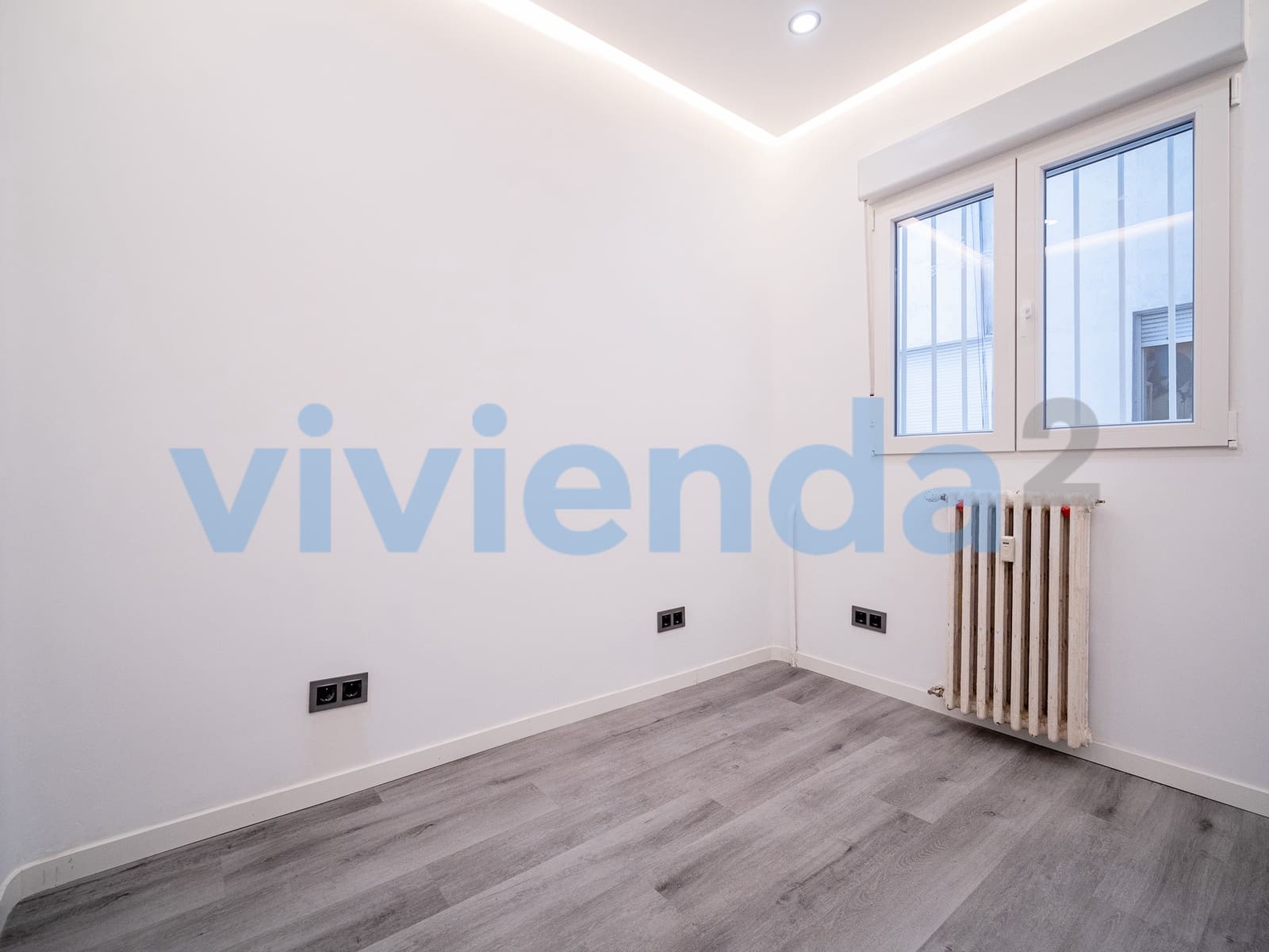 Kontor til salgs i Madrid by - € 139 000 (Ref: 9419180)