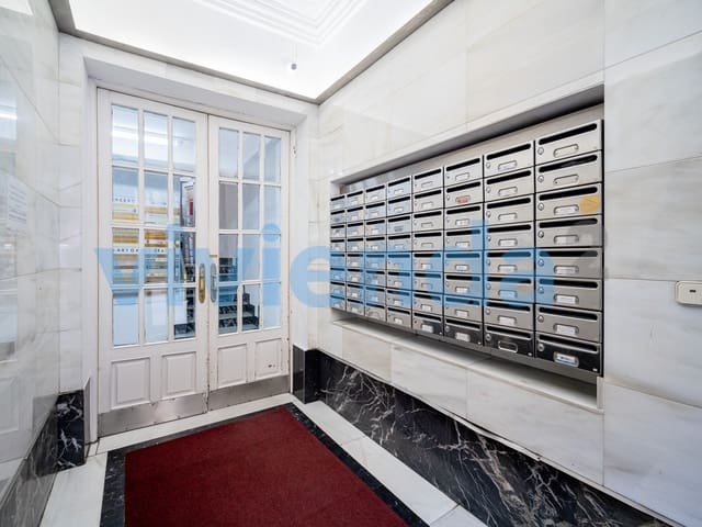 Büro zu verkaufen in Sol, Madrid Stadt - 139.000 € (Ref: 9419180)