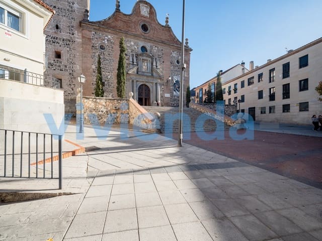 1 bedroom Flat for sale in Casco Histórico de Vallecas, Madrid city with garage - € 285,000 (Ref: 9424360)