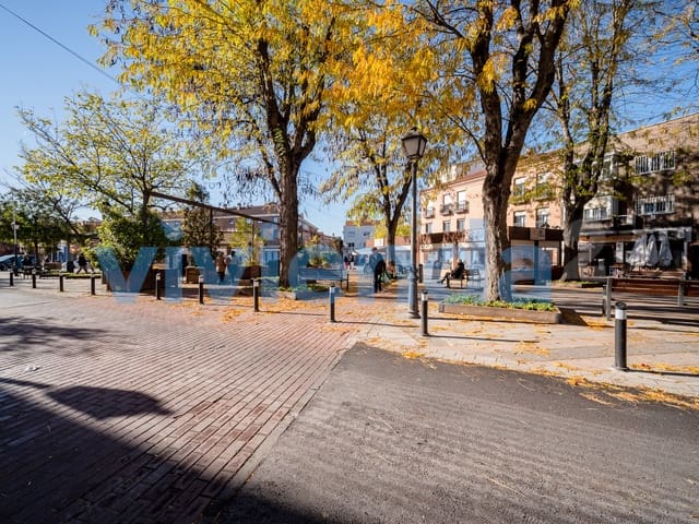 1 bedroom Flat for sale in Casco Histórico de Vallecas, Madrid city with garage - € 285,000 (Ref: 9424360)