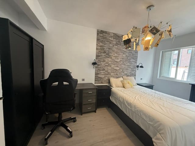 2 makuuhuone Asunto vuokrattavana paikassa Valdeacederas, Madrid kaupunki - 1 300 € (Ref: 9430843)
