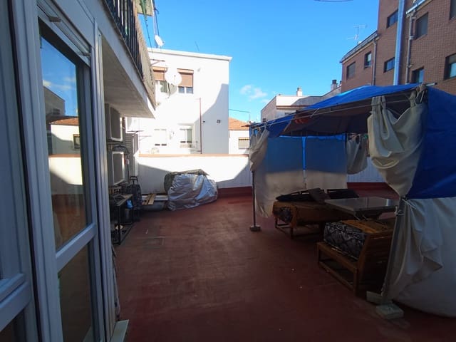 2 makuuhuone Asunto vuokrattavana paikassa Valdeacederas, Madrid kaupunki - 1 300 € (Ref: 9430843)