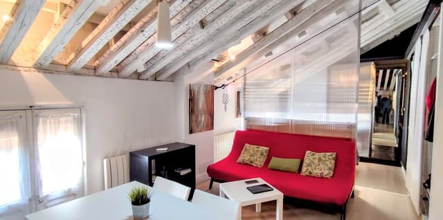 1 slaapkamer Flat te huur in Palacio, Madrid stad - € 1.500 (Ref: 9436986)