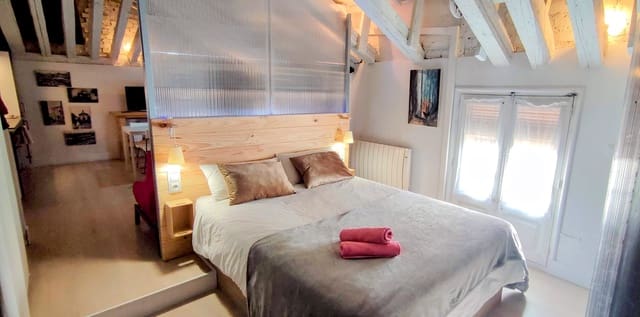 1 slaapkamer Flat te huur in Palacio, Madrid stad - € 1.500 (Ref: 9436986)