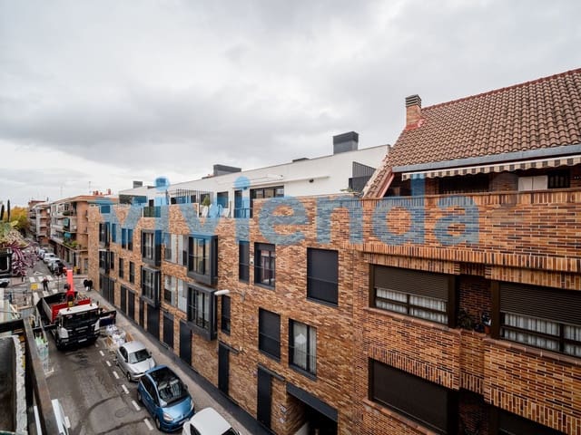 3 soveværelse Lejlighed til salg i Quintana, Madrid by - € 379.600 (Ref: 9441410)