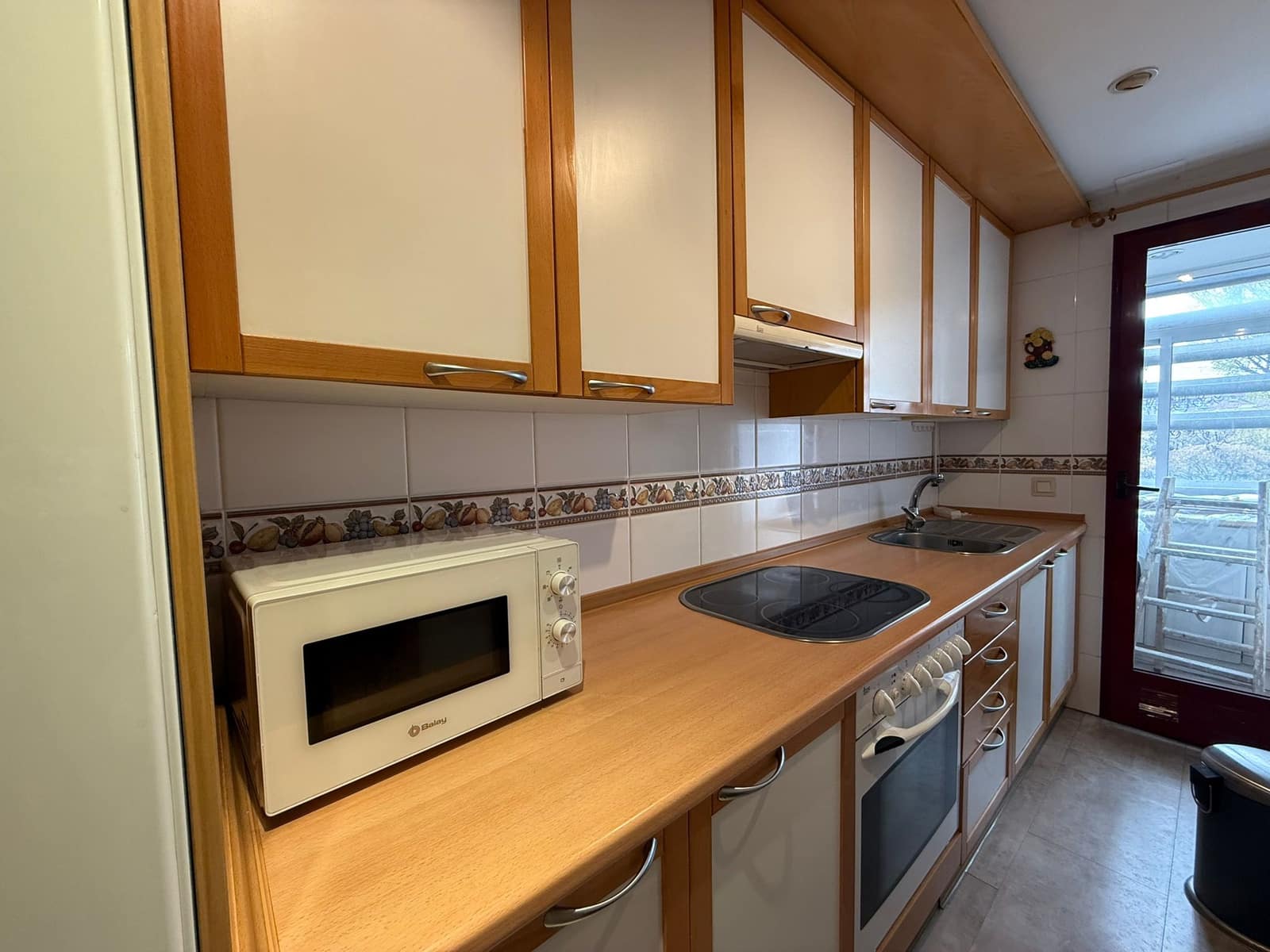 2 bedroom Flat for rent in Madrid city with pool - € 1,700 (Ref: 9446149)