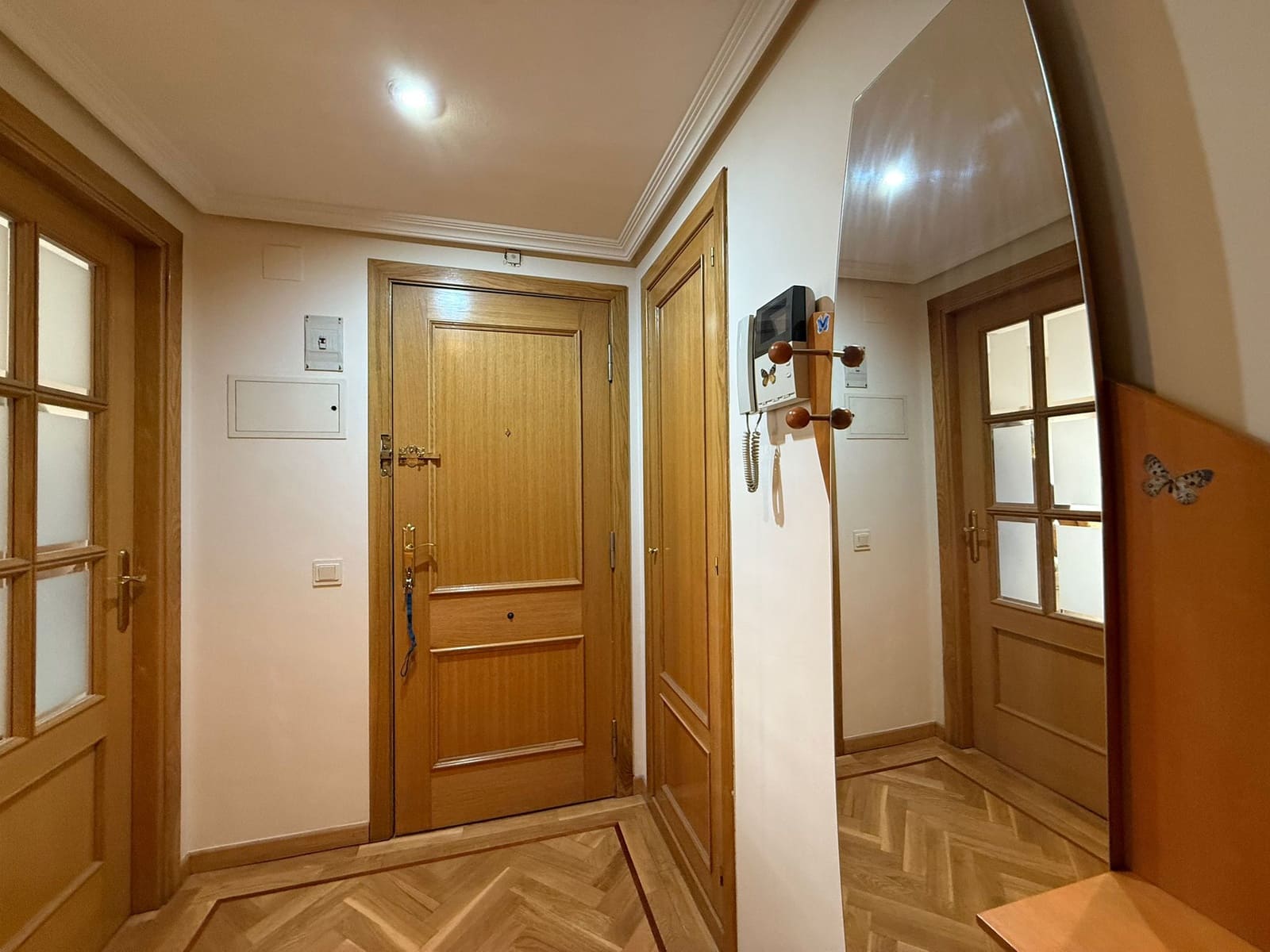 2 bedroom Flat for rent in Madrid city with pool - € 1,700 (Ref: 9446149)