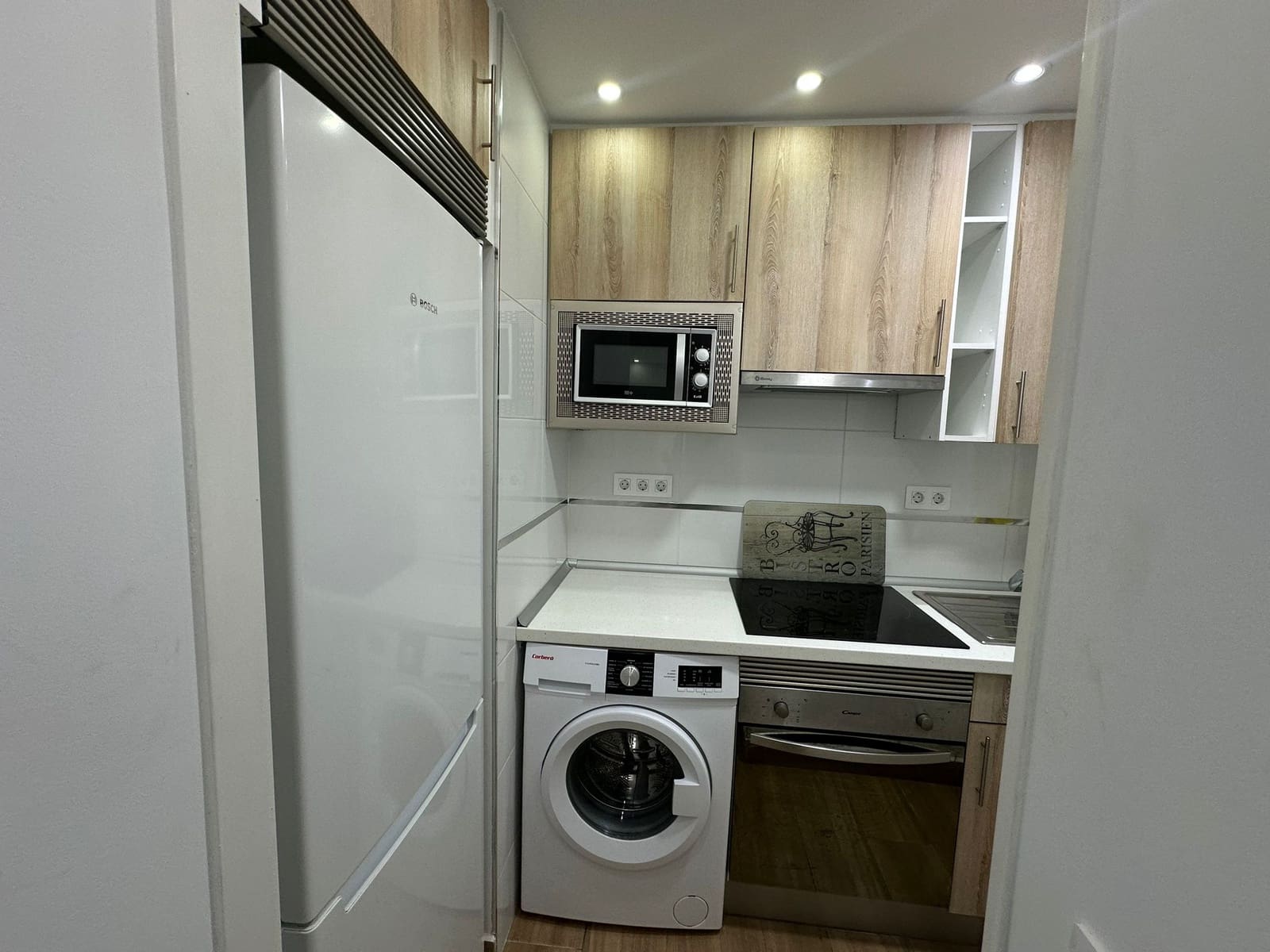 1 makuuhuone Yksiö vuokrattavana paikassa Madrid kaupunki - 900 € (Ref: 9446151)