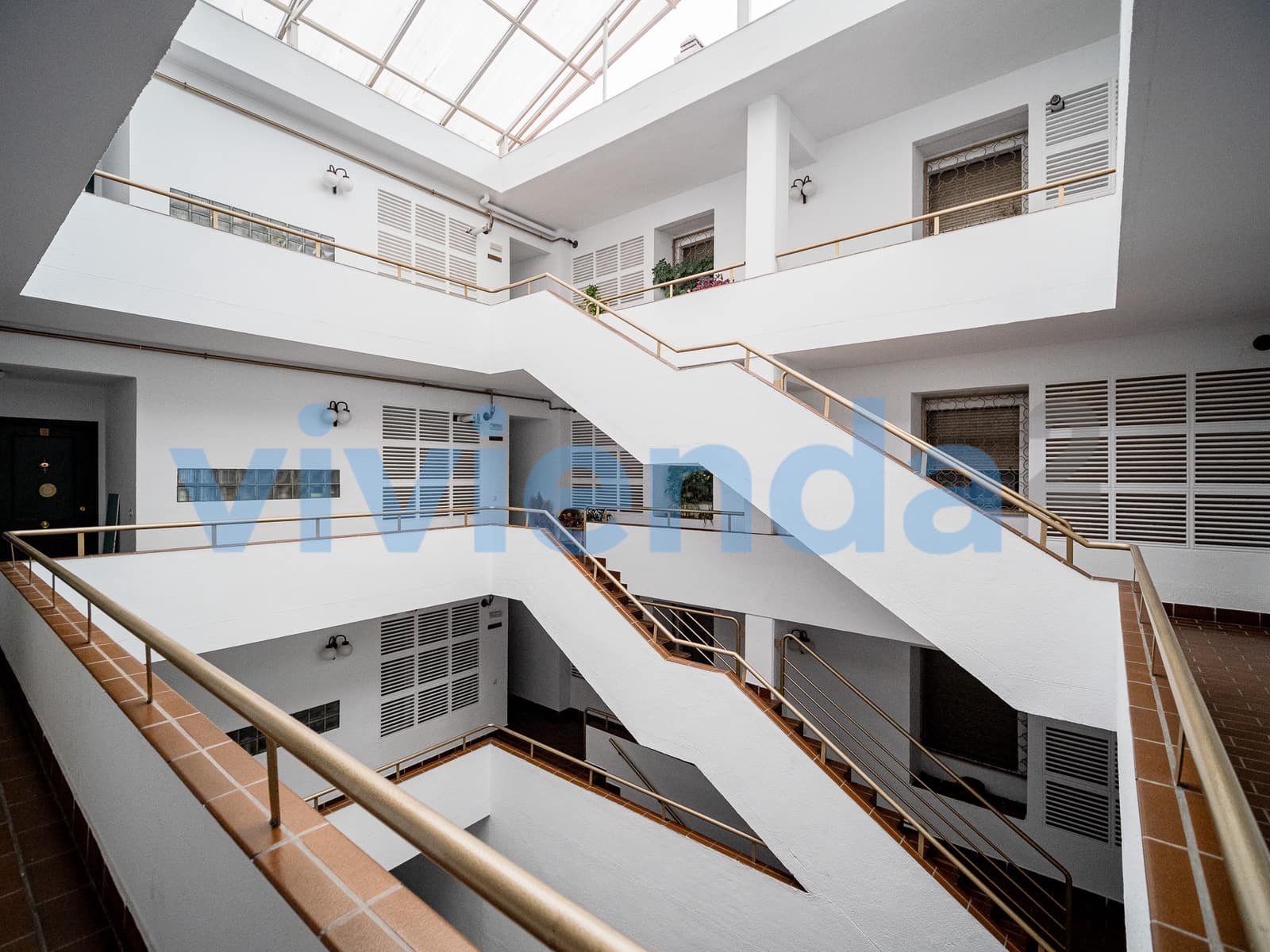 2 bedroom Flat for sale in Madrid city with garage - € 598,000 (Ref: 9451154)