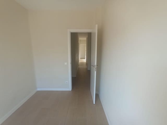 3 sypialnia Mieszkanie do wynajęcia w Cuatro Caminos, Miasto Madryt - 1 500 € (Ref: 9451156)