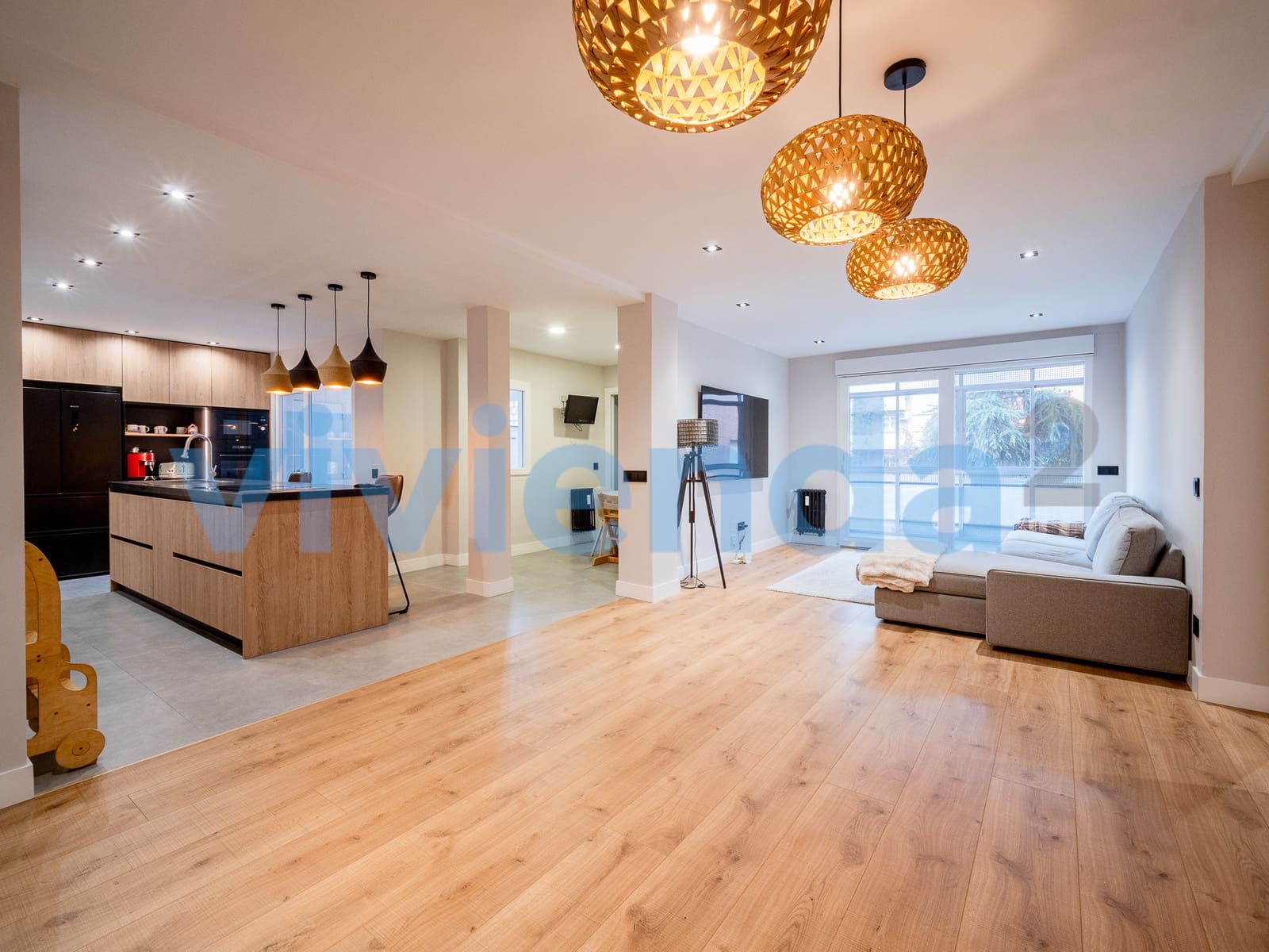 3 slaapkamer Flat te koop in Madrid stad met garage - € 1.258.000 (Ref: 9451842)