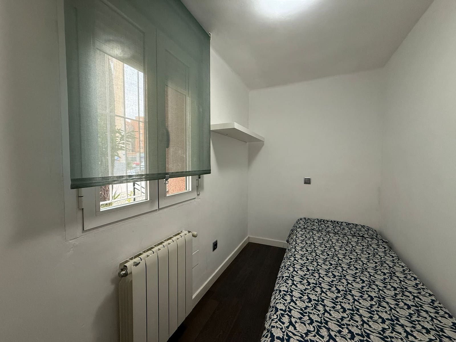 2 bedroom Flat for rent in Madrid city - € 1,250 (Ref: 9451844)