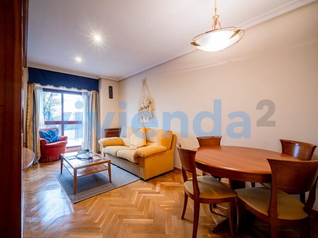 2 sovrum Lägenhet att hyra i Acacias, Madrid stad med pool - 1 700 € (Ref: 9456107)