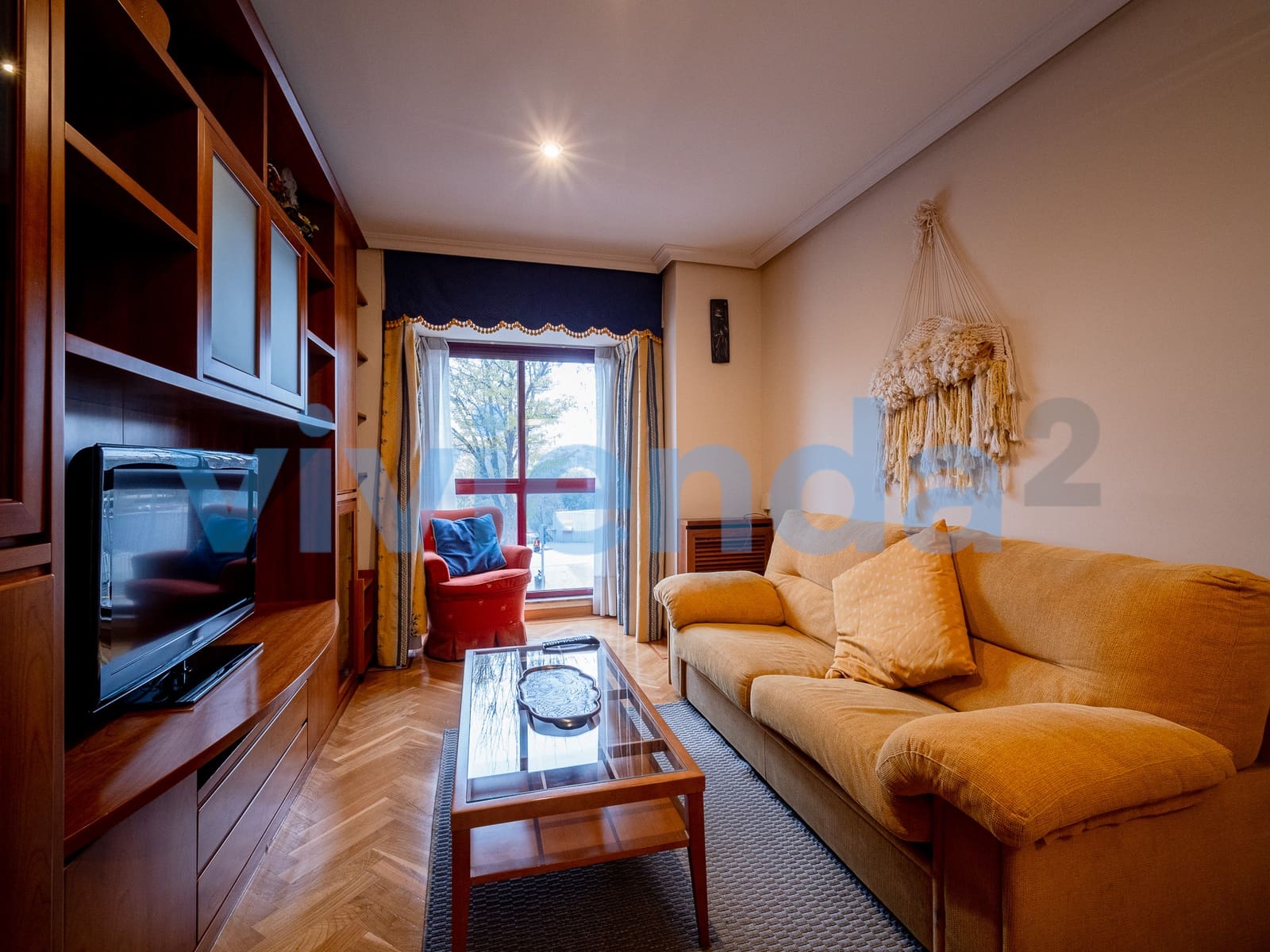 2 Zimmer Wohnung zu vermieten in Madrid Stadt mit Pool - 1.700 € (Ref: 9456107)