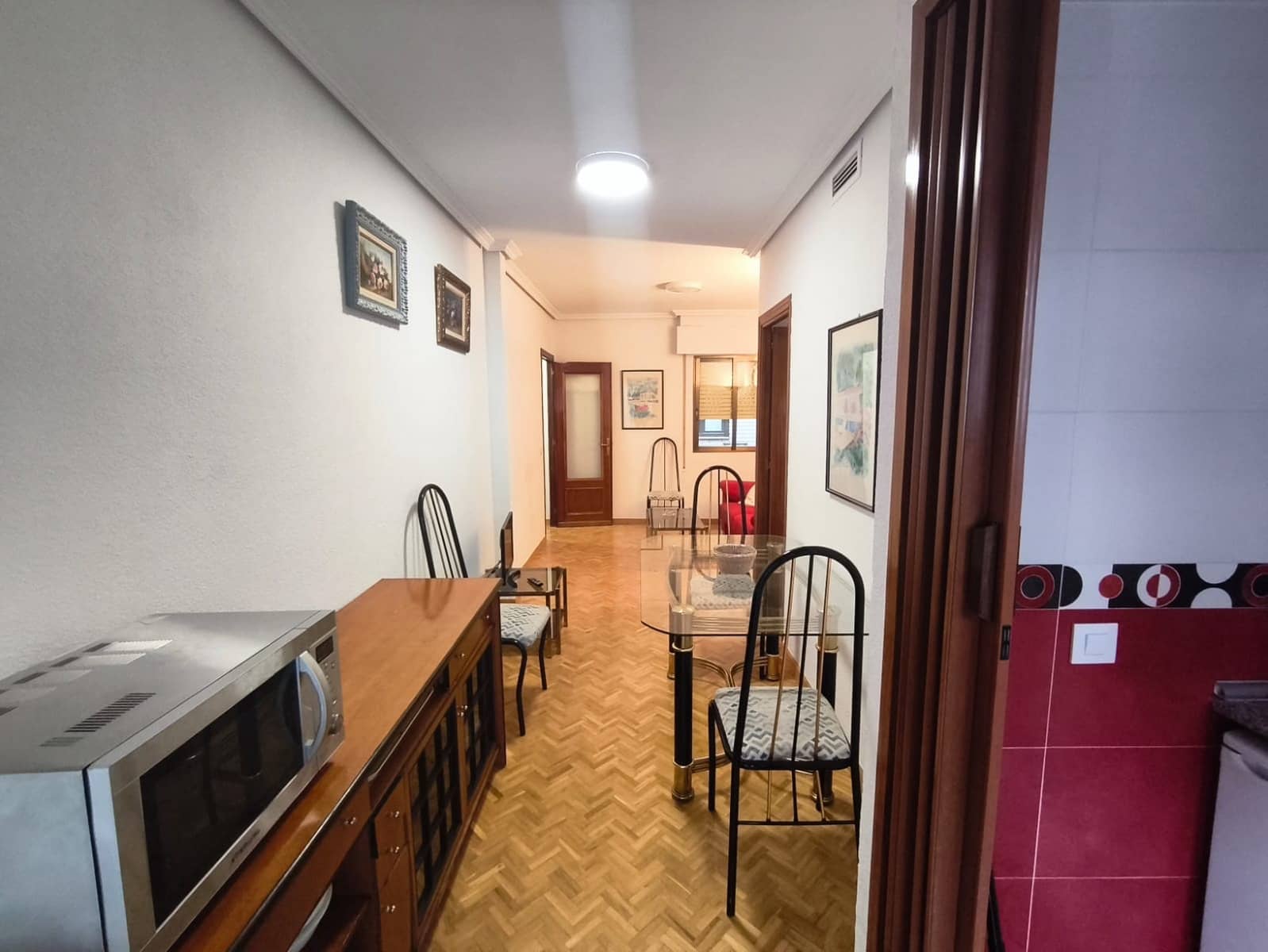 1 sypialnia Mieszkanie do wynajęcia w Miasto Madryt - 1 300 € (Ref: 9456110)